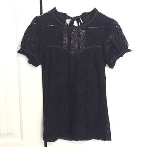 Flirty Med Black Lace Corset-Style Blouse
